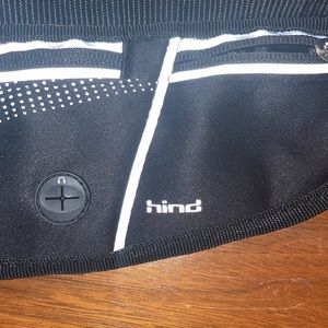 💳💵Hind Reflective & Adjustable 3 zippered pockets/Fanny belt
